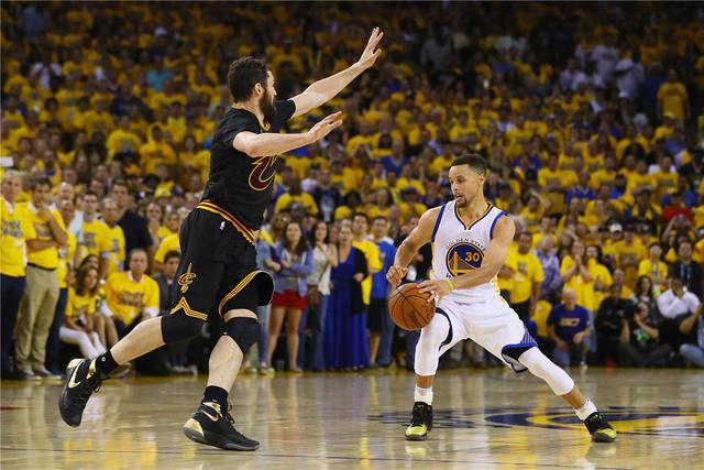 阿森纳14岁少年引多家俱乐部关注 成年模版厄德高